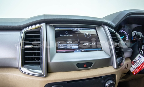 Buy Used Ford Everest White Car in Bangkok in Bangkok Buy Used Ford Everest White Car in Bangkok in Bangkok