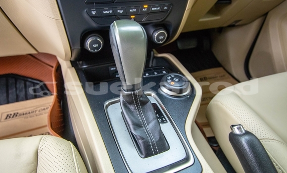 Buy Used Ford Everest White Car in Bangkok in Bangkok Buy Used Ford Everest White Car in Bangkok in Bangkok