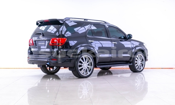 Buy Used Toyota Fortuner Black Car in Bangkok in Bangkok Buy Used Toyota Fortuner Black Car in Bangkok in Bangkok