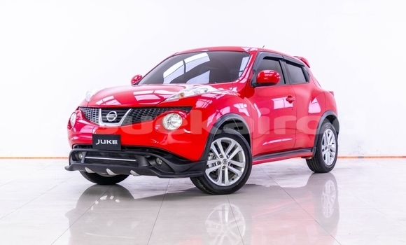 ซื้อ รถมือสอง Nissan Juke สีแดง รถยนต์ ใน %{เมือง} ใน กรุงเทพมหานคร