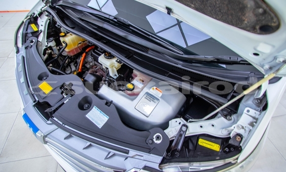 Buy Used Toyota Alphard White Car in Bangkok in Bangkok Buy Used Toyota Alphard White Car in Bangkok in Bangkok