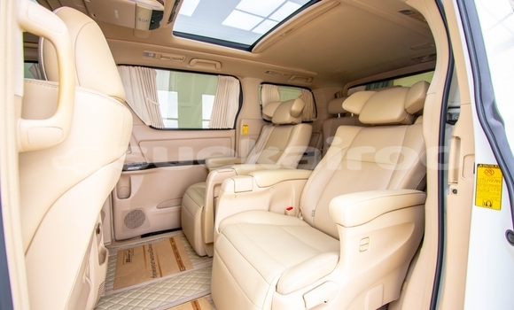 Buy Used Toyota Alphard White Car in Bangkok in Bangkok Buy Used Toyota Alphard White Car in Bangkok in Bangkok