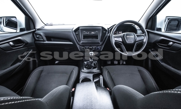 Buy Used Isuzu D-Max White Car in Samut Sakhon in Samut Sakhon Buy Used Isuzu D-Max White Car in Samut Sakhon in Samut Sakhon