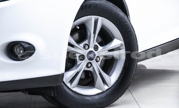 Buy Used Ford Focus White Car in Samut Sakhon in Samut Sakhon Buy Used Ford Focus White Car in Samut Sakhon in Samut Sakhon