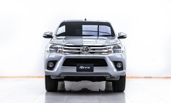 Buy Used Toyota Hiluxe Revo Other Car in Samut Sakhon in Samut Sakhon Buy Used Toyota Hiluxe Revo Other Car in Samut Sakhon in Samut Sakhon