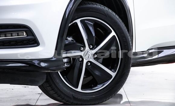 ซื้อ รถมือสอง Honda HR-V ขาว รถยนต์ ใน %{เมือง} ใน สมุทรสาคร ซื้อ รถมือสอง Honda HR-V ขาว รถยนต์ ใน %{เมือง} ใน สมุทรสาคร