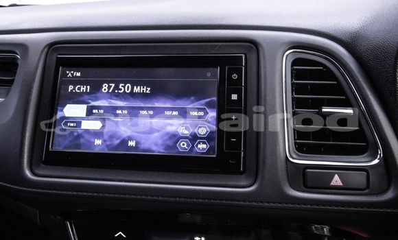 ซื้อ รถมือสอง Honda HR-V ขาว รถยนต์ ใน %{เมือง} ใน สมุทรสาคร ซื้อ รถมือสอง Honda HR-V ขาว รถยนต์ ใน %{เมือง} ใน สมุทรสาคร