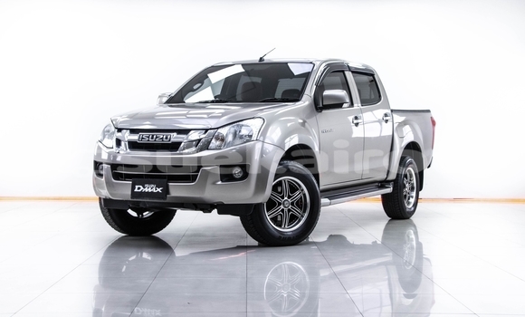Buy Used Isuzu D-Max Brown Car in Samut Sakhon in Samut Sakhon