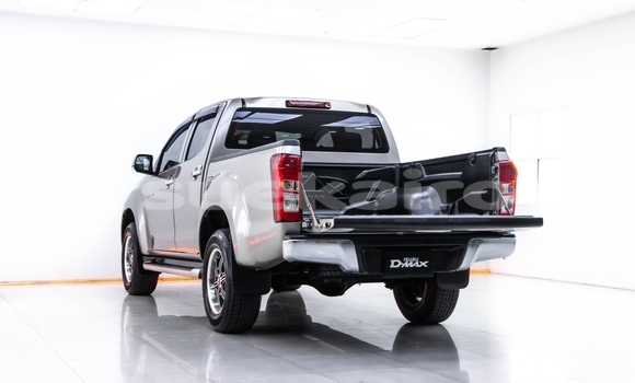 ซื้อ รถมือสอง Isuzu D-Max สีน้ำตาล รถยนต์ ใน %{เมือง} ใน สมุทรสาคร ซื้อ รถมือสอง Isuzu D-Max สีน้ำตาล รถยนต์ ใน %{เมือง} ใน สมุทรสาคร