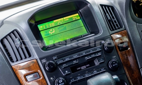 Buy Used Toyota Harrier Other Car in Samut Sakhon in Samut Sakhon Buy Used Toyota Harrier Other Car in Samut Sakhon in Samut Sakhon