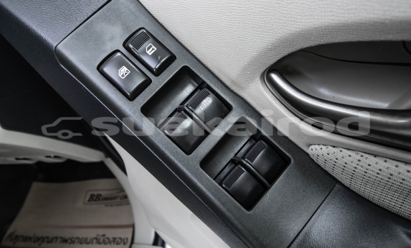 ซื้อ รถมือสอง Chevrolet TrailBlazer ขาว รถยนต์ ใน %{เมือง} ใน กรุงเทพมหานคร ซื้อ รถมือสอง Chevrolet TrailBlazer ขาว รถยนต์ ใน %{เมือง} ใน กรุงเทพมหานคร