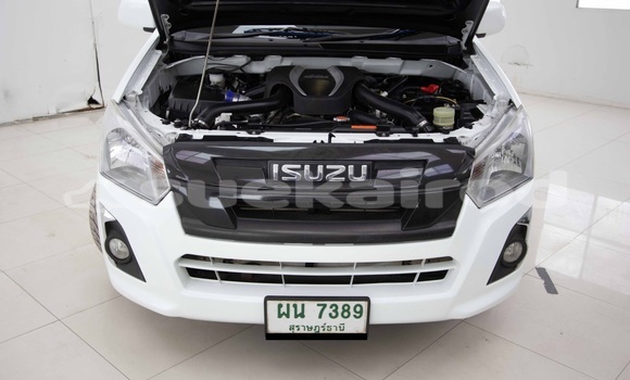 ซื้อ รถมือสอง Isuzu D–MAX ขาว รถยนต์ ใน %{เมือง} ใน กรุงเทพมหานคร ซื้อ รถมือสอง Isuzu D–MAX ขาว รถยนต์ ใน %{เมือง} ใน กรุงเทพมหานคร
