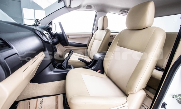 ซื้อ รถมือสอง Isuzu D-Max ขาว รถยนต์ ใน %{เมือง} ใน กรุงเทพมหานคร ซื้อ รถมือสอง Isuzu D-Max ขาว รถยนต์ ใน %{เมือง} ใน กรุงเทพมหานคร