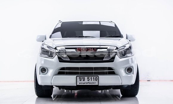 ซื้อ รถมือสอง Isuzu D-Max ขาว รถยนต์ ใน %{เมือง} ใน กรุงเทพมหานคร ซื้อ รถมือสอง Isuzu D-Max ขาว รถยนต์ ใน %{เมือง} ใน กรุงเทพมหานคร