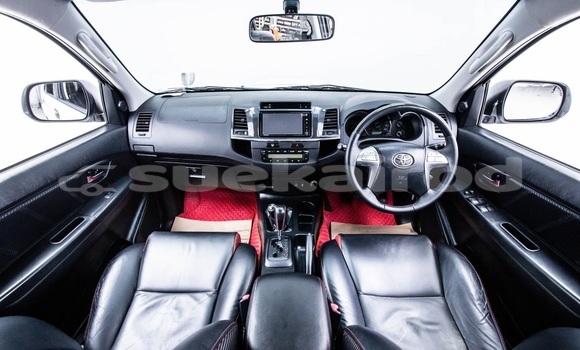 ซื้อ รถมือสอง Toyota Fortuner ขาว รถยนต์ ใน %{เมือง} ใน กรุงเทพมหานคร ซื้อ รถมือสอง Toyota Fortuner ขาว รถยนต์ ใน %{เมือง} ใน กรุงเทพมหานคร