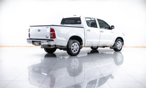 Buy Used Toyota Hiluxe VIGO White Car in Bangkok in Bangkok Buy Used Toyota Hiluxe VIGO White Car in Bangkok in Bangkok