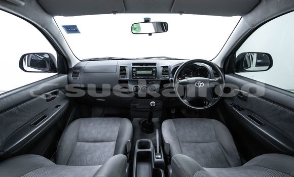 Buy Used Toyota Hiluxe VIGO White Car in Bangkok in Bangkok Buy Used Toyota Hiluxe VIGO White Car in Bangkok in Bangkok