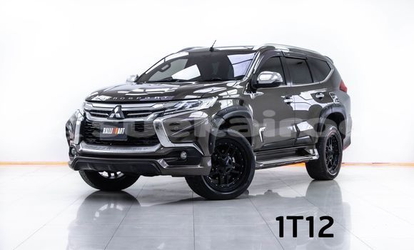 ซื้อ รถมือสอง Mitsubishi Pajero สีน้ำตาล รถยนต์ ใน %{เมือง} ใน กรุงเทพมหานคร ซื้อ รถมือสอง Mitsubishi Pajero สีน้ำตาล รถยนต์ ใน %{เมือง} ใน กรุงเทพมหานคร