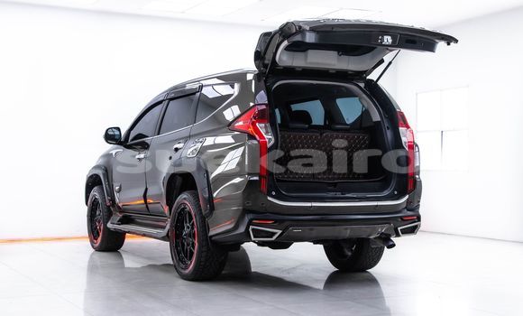 ซื้อ รถมือสอง Mitsubishi Pajero สีน้ำตาล รถยนต์ ใน %{เมือง} ใน กรุงเทพมหานคร ซื้อ รถมือสอง Mitsubishi Pajero สีน้ำตาล รถยนต์ ใน %{เมือง} ใน กรุงเทพมหานคร