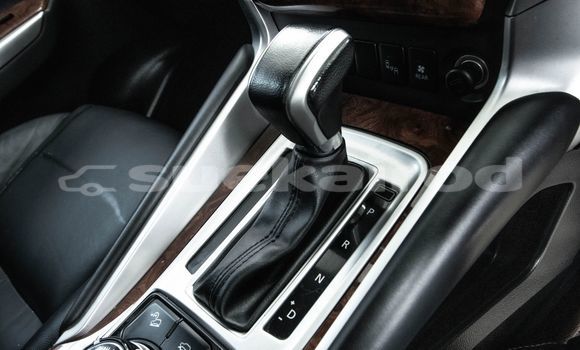 ซื้อ รถมือสอง Mitsubishi Pajero สีน้ำตาล รถยนต์ ใน %{เมือง} ใน กรุงเทพมหานคร ซื้อ รถมือสอง Mitsubishi Pajero สีน้ำตาล รถยนต์ ใน %{เมือง} ใน กรุงเทพมหานคร