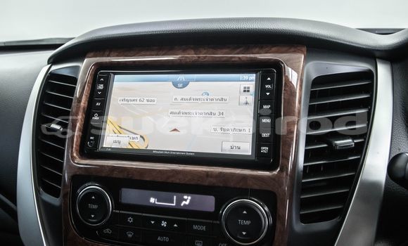 ซื้อ รถมือสอง Mitsubishi Pajero สีน้ำตาล รถยนต์ ใน %{เมือง} ใน กรุงเทพมหานคร ซื้อ รถมือสอง Mitsubishi Pajero สีน้ำตาล รถยนต์ ใน %{เมือง} ใน กรุงเทพมหานคร