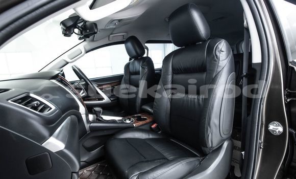 ซื้อ รถมือสอง Mitsubishi Pajero สีน้ำตาล รถยนต์ ใน %{เมือง} ใน กรุงเทพมหานคร ซื้อ รถมือสอง Mitsubishi Pajero สีน้ำตาล รถยนต์ ใน %{เมือง} ใน กรุงเทพมหานคร