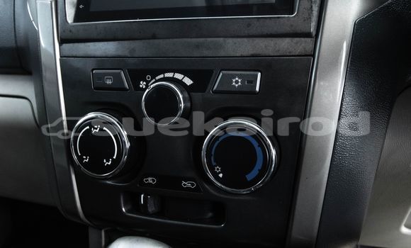 Buy Used Chevrolet TrailBlazer White Car in Bangkok in Bangkok Buy Used Chevrolet TrailBlazer White Car in Bangkok in Bangkok