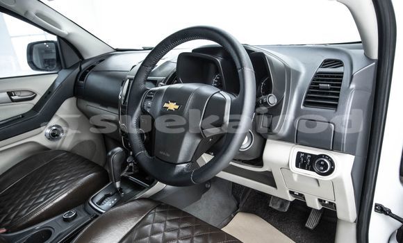 Buy Used Chevrolet TrailBlazer White Car in Bangkok in Bangkok Buy Used Chevrolet TrailBlazer White Car in Bangkok in Bangkok