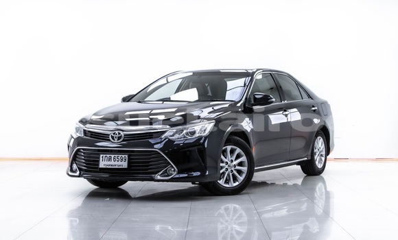Buy Used Toyota Camry Black Car in Bangkok in Bangkok