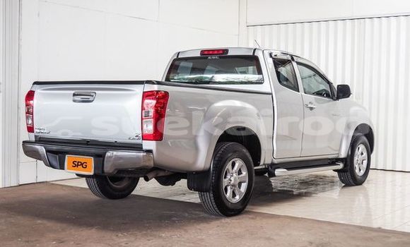 Buy Used Isuzu D-Max Silver Car in Bangkok in Bangkok Buy Used Isuzu D-Max Silver Car in Bangkok in Bangkok