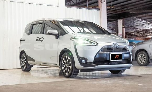 ซื้อ รถมือสอง Toyota Sienna ขาว รถยนต์ ใน %{เมือง} ใน กรุงเทพมหานคร ซื้อ รถมือสอง Toyota Sienna ขาว รถยนต์ ใน %{เมือง} ใน กรุงเทพมหานคร