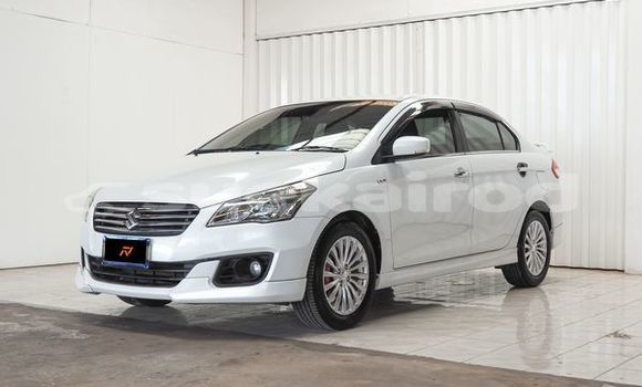 Buy Used Suzuki Ciaz White Car in Bangkok in Bangkok Buy Used Suzuki Ciaz White Car in Bangkok in Bangkok