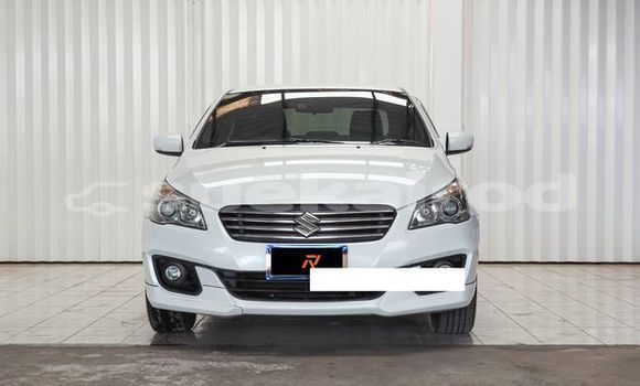 Buy Used Suzuki Ciaz White Car in Bangkok in Bangkok Buy Used Suzuki Ciaz White Car in Bangkok in Bangkok