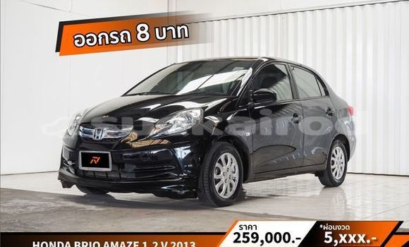 ซื้อ รถมือสอง Honda Brio สีดำ รถยนต์ ใน %{เมือง} ใน กรุงเทพมหานคร