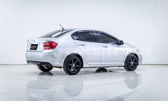 ซื้อ รถมือสอง Honda City อื่น ๆ รถยนต์ ใน %{เมือง} ใน สมุทรสาคร ซื้อ รถมือสอง Honda City อื่น ๆ รถยนต์ ใน %{เมือง} ใน สมุทรสาคร