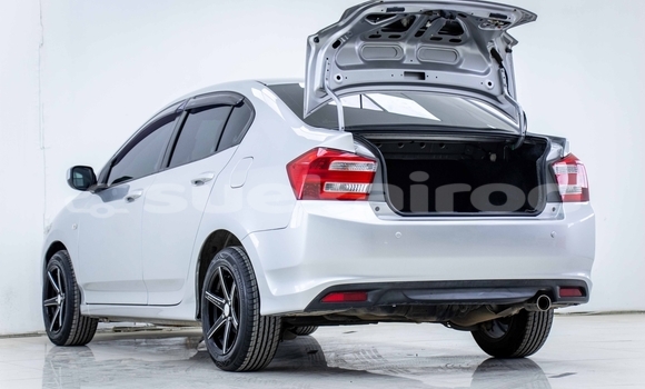 ซื้อ รถมือสอง Honda City อื่น ๆ รถยนต์ ใน %{เมือง} ใน สมุทรสาคร ซื้อ รถมือสอง Honda City อื่น ๆ รถยนต์ ใน %{เมือง} ใน สมุทรสาคร