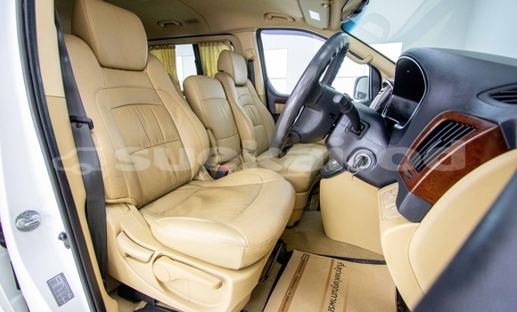 ซื้อ รถมือสอง Hyundai Grand Starex ขาว รถยนต์ ใน %{เมือง} ใน สมุทรสาคร ซื้อ รถมือสอง Hyundai Grand Starex ขาว รถยนต์ ใน %{เมือง} ใน สมุทรสาคร