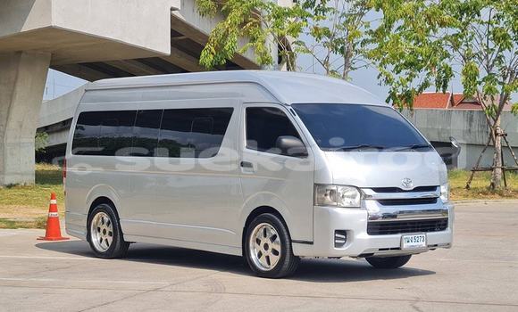 ซื้อ รถมือสอง Toyota Commuter อื่น ๆ รถยนต์ ใน %{เมือง} ใน กรุงเทพมหานคร ซื้อ รถมือสอง Toyota Commuter อื่น ๆ รถยนต์ ใน %{เมือง} ใน กรุงเทพมหานคร