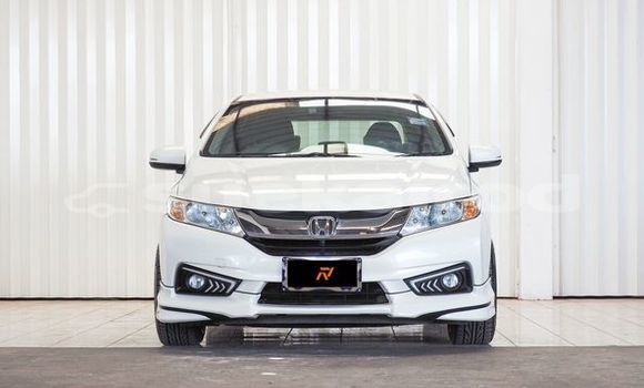 Buy Used Honda City White Car in Bangkok in Bangkok Buy Used Honda City White Car in Bangkok in Bangkok