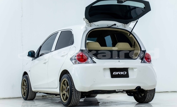 ซื้อ รถมือสอง Honda Brio ขาว รถยนต์ ใน %{เมือง} ใน สมุทรสาคร ซื้อ รถมือสอง Honda Brio ขาว รถยนต์ ใน %{เมือง} ใน สมุทรสาคร