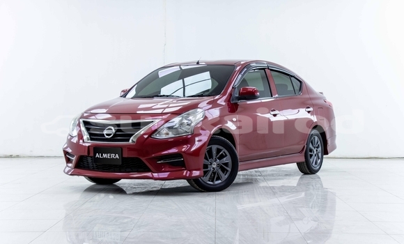 ซื้อ รถมือสอง Nissan Almera สีแดง รถยนต์ ใน %{เมือง} ใน สมุทรสาคร