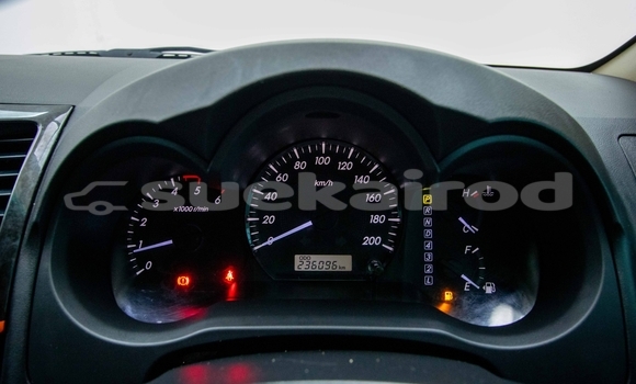 Buy Used Toyota Vigo White Car in Samut Sakhon in Samut Sakhon Buy Used Toyota Vigo White Car in Samut Sakhon in Samut Sakhon