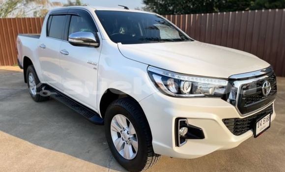 ซื้อ รถมือสอง Toyota Hiluxe Revo ขาว รถยนต์ ใน %{เมือง} ใน กรุงเทพมหานคร ซื้อ รถมือสอง Toyota Hiluxe Revo ขาว รถยนต์ ใน %{เมือง} ใน กรุงเทพมหานคร