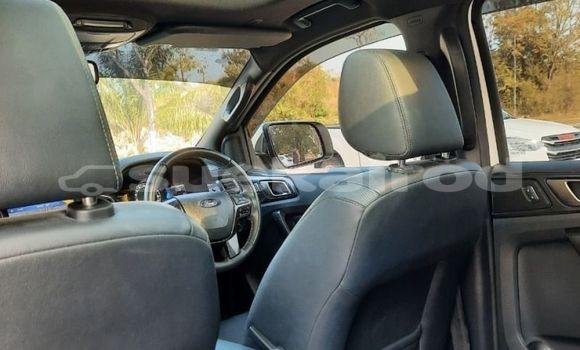 Buy Used Ford Everest White Car in Bangkok in Bangkok Buy Used Ford Everest White Car in Bangkok in Bangkok