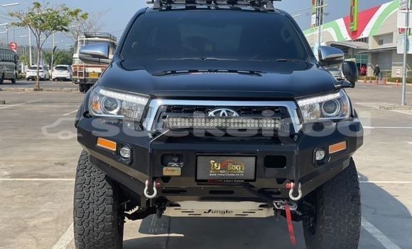 Buy Used Toyota Hiluxe Revo Black Car in Bangkok in Bangkok Buy Used Toyota Hiluxe Revo Black Car in Bangkok in Bangkok