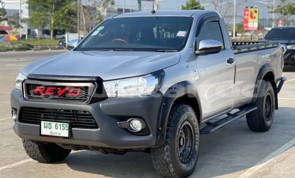 Buy Used Toyota Hiluxe Revo Other Car in Bangkok in Bangkok
