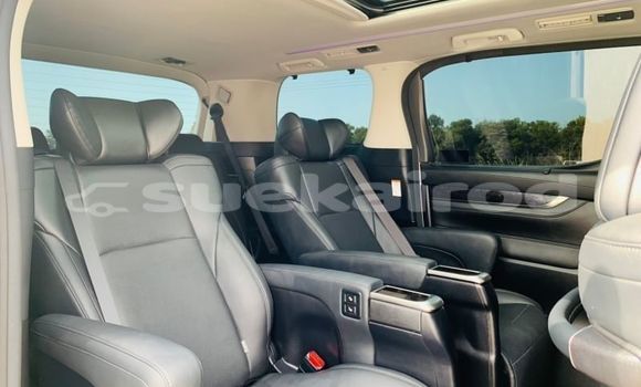 Buy Used Toyota Alphard White Car in Bangkok in Bangkok Buy Used Toyota Alphard White Car in Bangkok in Bangkok