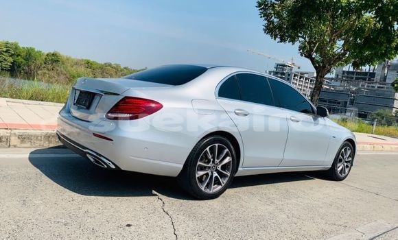 ซื้อ รถมือสอง Mercedes-Benz E-Classe อื่น ๆ รถยนต์ ใน %{เมือง} ใน กรุงเทพมหานคร ซื้อ รถมือสอง Mercedes-Benz E-Classe อื่น ๆ รถยนต์ ใน %{เมือง} ใน กรุงเทพมหานคร