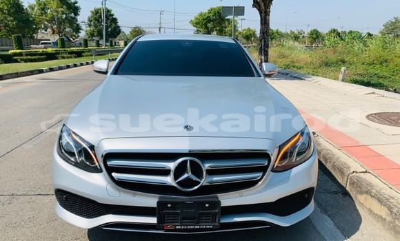 ซื้อ รถมือสอง Mercedes-Benz E-Classe อื่น ๆ รถยนต์ ใน %{เมือง} ใน กรุงเทพมหานคร ซื้อ รถมือสอง Mercedes-Benz E-Classe อื่น ๆ รถยนต์ ใน %{เมือง} ใน กรุงเทพมหานคร