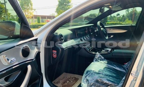 ซื้อ รถมือสอง Mercedes-Benz E-Classe อื่น ๆ รถยนต์ ใน %{เมือง} ใน กรุงเทพมหานคร ซื้อ รถมือสอง Mercedes-Benz E-Classe อื่น ๆ รถยนต์ ใน %{เมือง} ใน กรุงเทพมหานคร